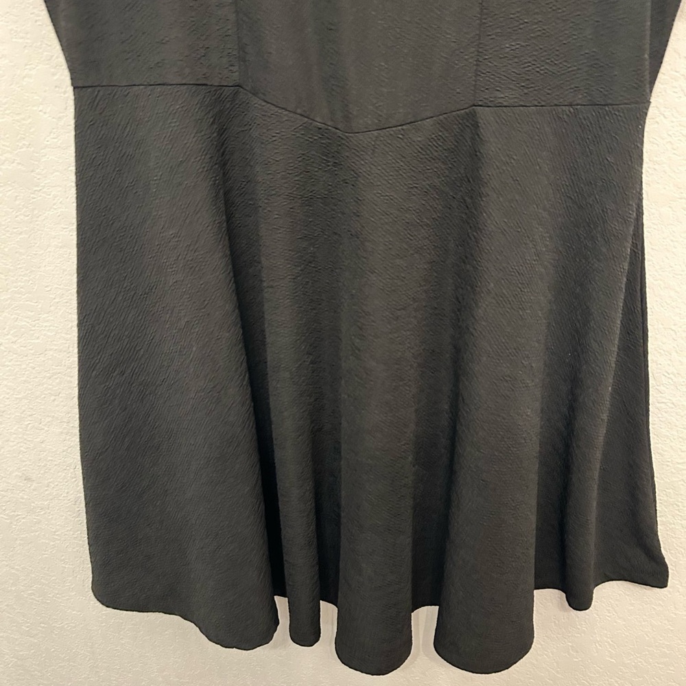 American Rag Black Short Sleeve Top - Picture 5 of 9